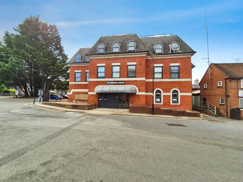 1 bed Apartment for rent in Basingstoke. From Martin & Co - Basingstoke 1 bed Apartment for rent in Basingstoke. From Martin & Co - Basingstoke