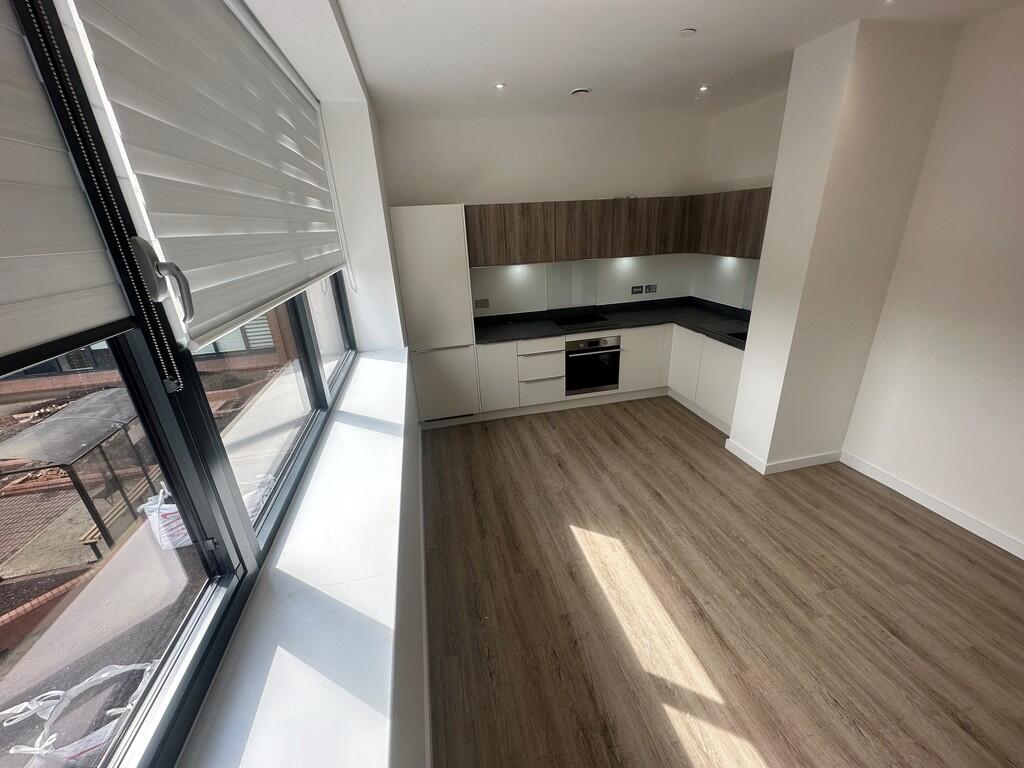 2 bed Apartment for rent in Basingstoke. From Martin & Co - Basingstoke