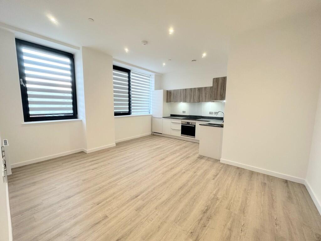 2 bed Apartment for rent in Basingstoke. From Martin & Co - Basingstoke