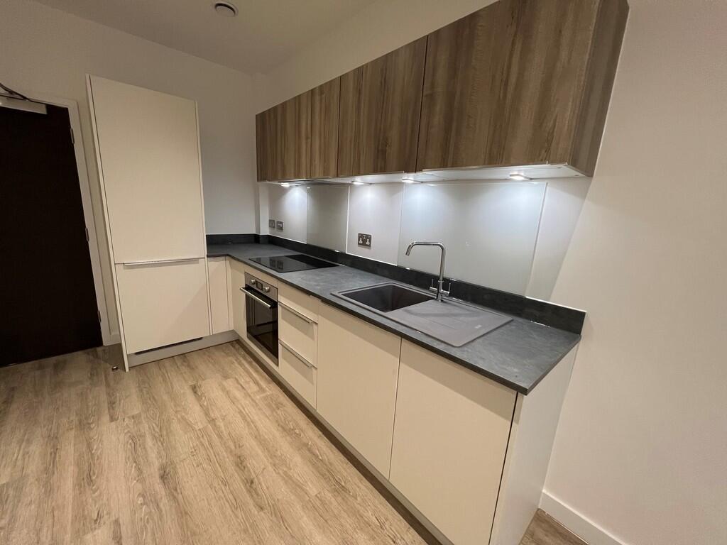 1 bed Apartment for rent in Wootton St Lawrence. From Martin & Co - Basingstoke 1 bed Apartment for rent in Wootton St Lawrence. From Martin & Co - Basingstoke