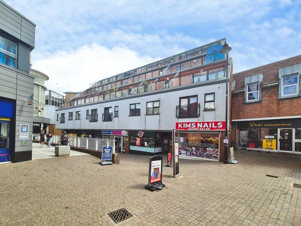 1 bed Apartment for rent in Basingstoke. From Martin & Co - Basingstoke 1 bed Apartment for rent in Basingstoke. From Martin & Co - Basingstoke