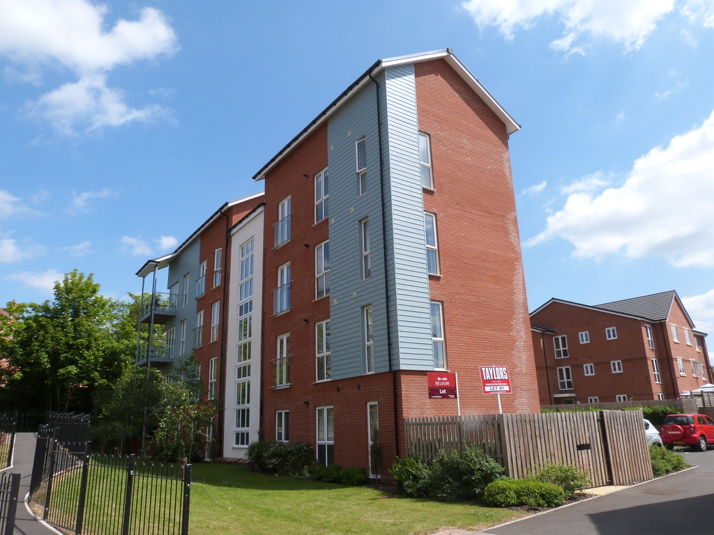1 bed Apartment for rent in Worcester. From Martin & Co - Worcester