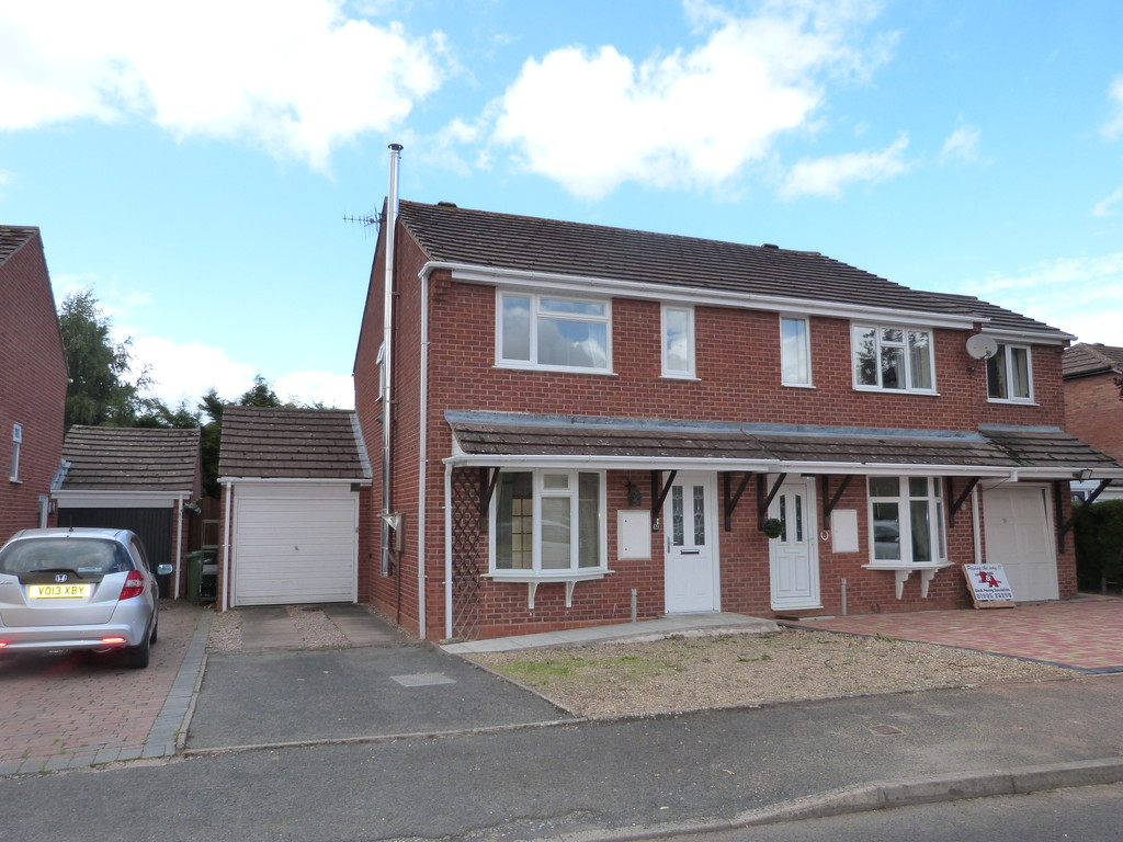 3 bed Semi Detached for rent in Claines. From Martin & Co - Worcester