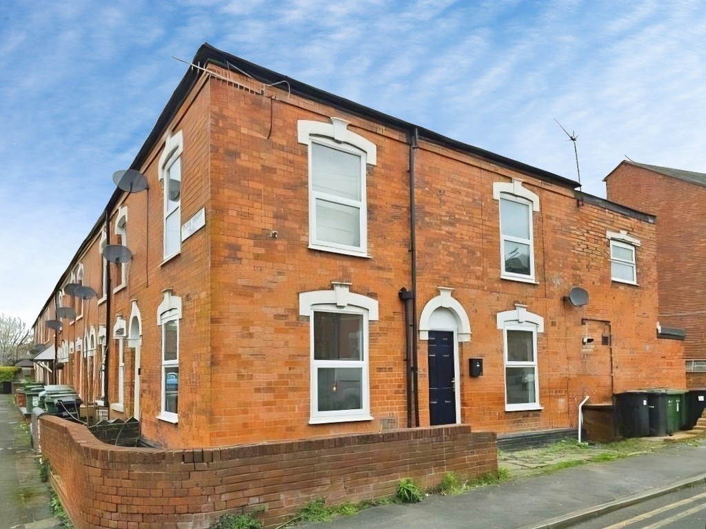 1 bed Apartment for rent in Norton. From Martin & Co - Worcester