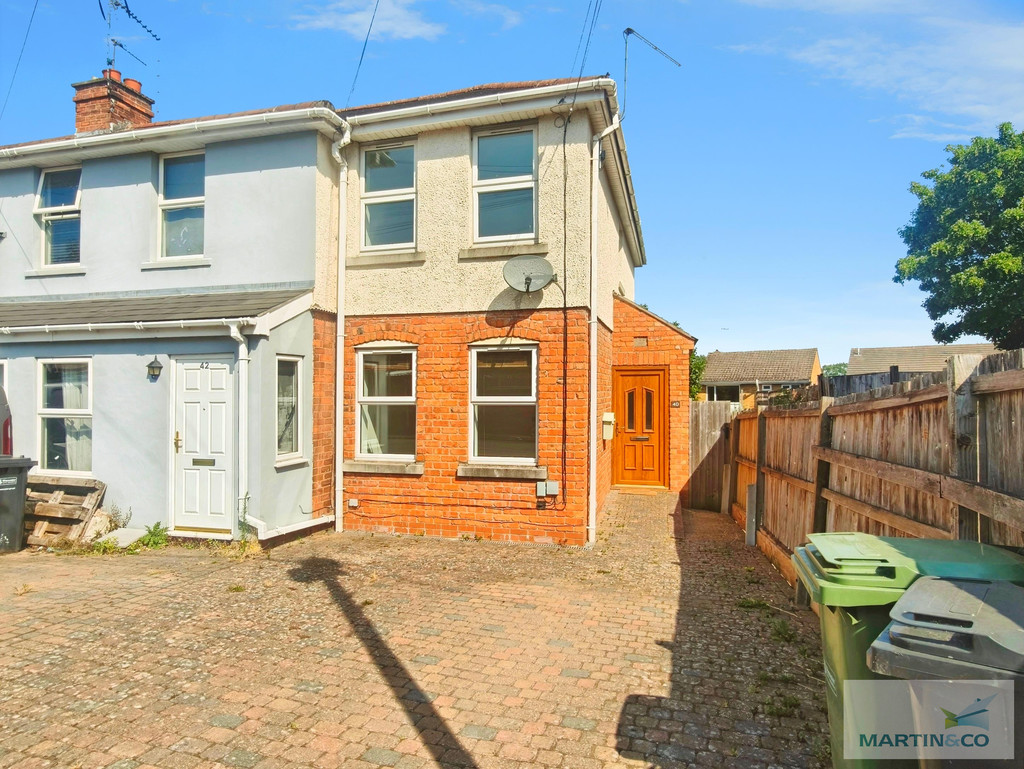 2 bed End of Terrace for rent in Worcestershire. From Martin & Co - Worcester