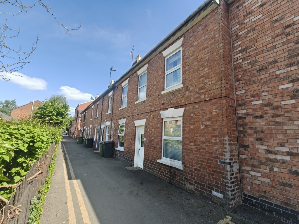 1 bed House Share for rent in Upper Wick. From Martin & Co - Worcester