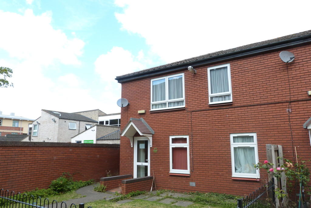 1 bed Apartment for rent in Worcester. From Martin & Co - Worcester