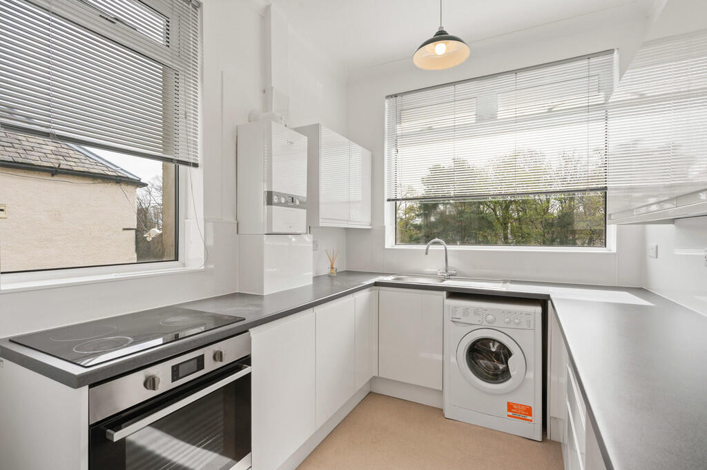 2 bed Apartment for rent in Uphall. From Martin & Co - Bathgate