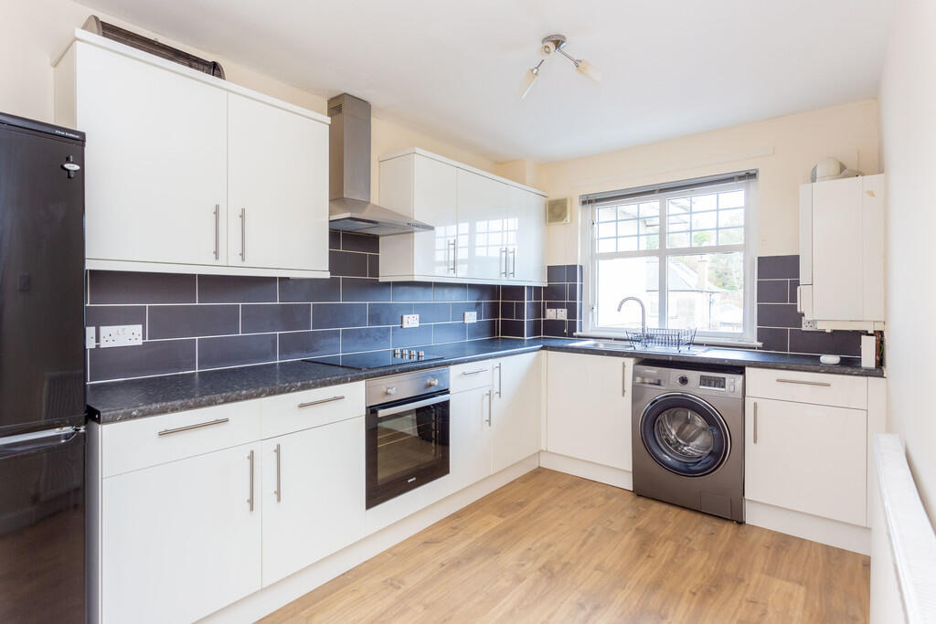 2 bed Apartment for rent in Bathgate. From Martin & Co - Bathgate