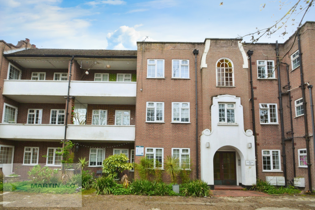 2 bed Apartment for rent in Surrey. From Martin & Co - Walton on Thames
