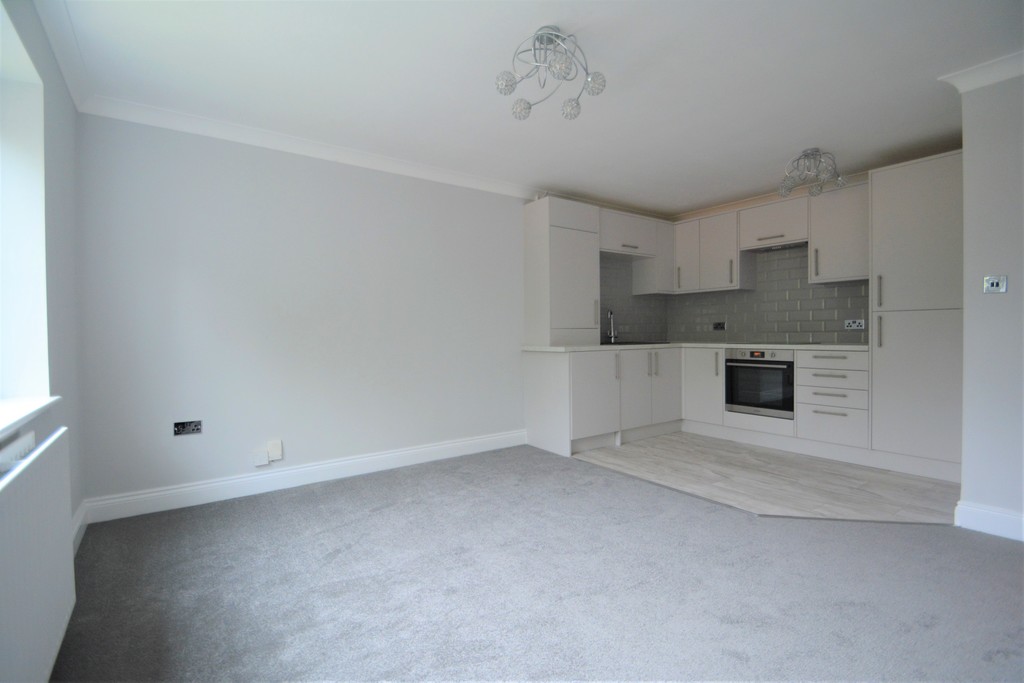 2 bed Annexe for rent in Surrey. From Martin & Co - Walton on Thames 2 bed Annexe for rent in Surrey. From Martin & Co - Walton on Thames