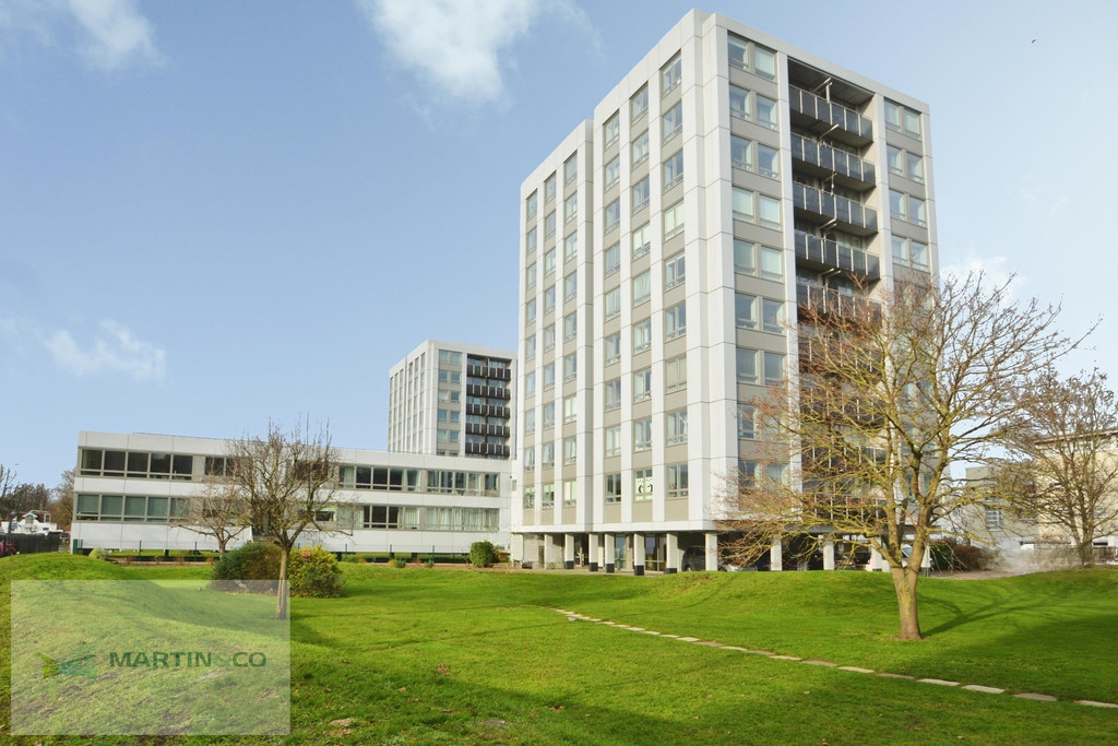 2 bed Apartment for rent in Surrey. From Martin & Co - Walton on Thames