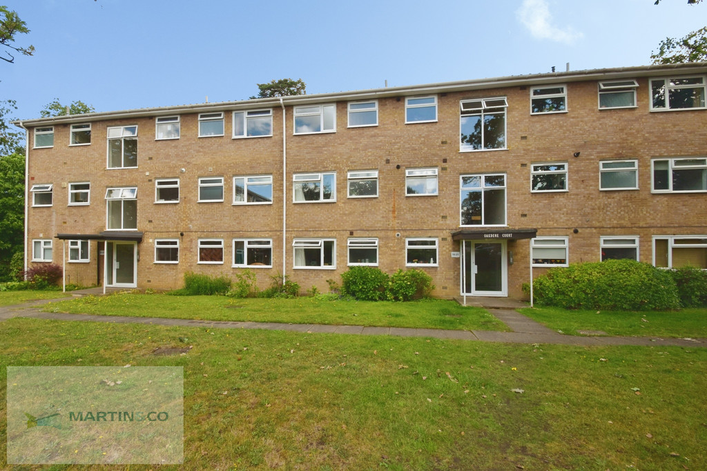 2 bed 1st Floor Flat for rent in Surrey. From Martin & Co - Walton on Thames