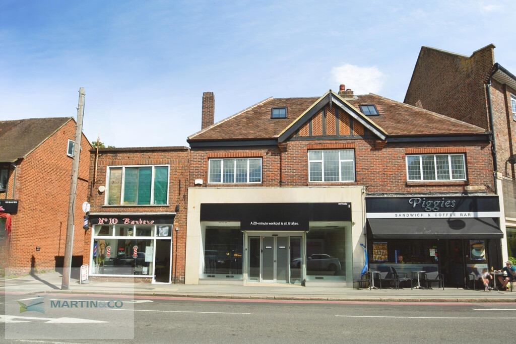 1 bed Apartment for rent in Surrey. From Martin & Co - Walton on Thames
