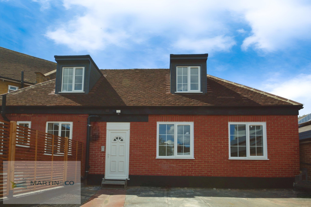 2 bed Apartment for rent in Surrey. From Martin & Co - Walton on Thames 2 bed Apartment for rent in Surrey. From Martin & Co - Walton on Thames