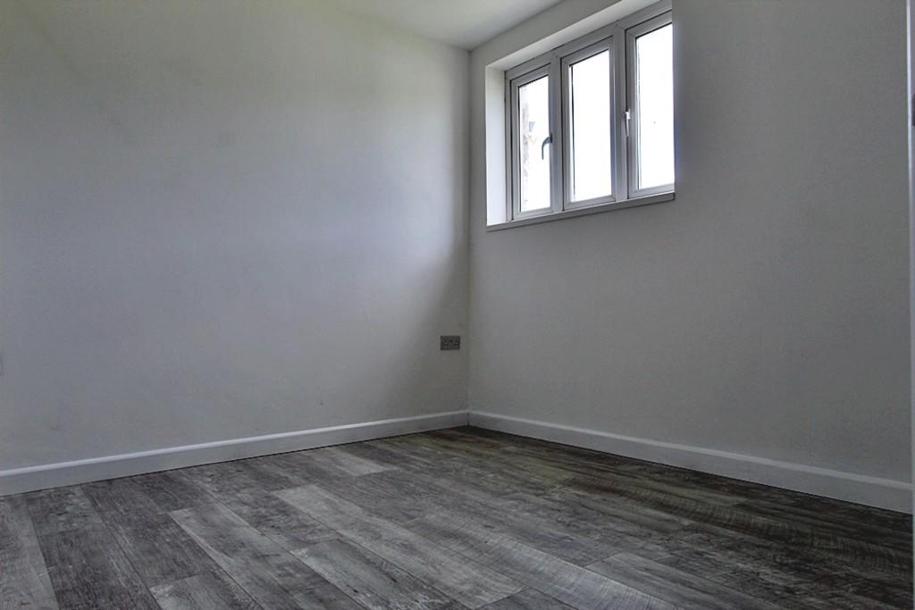 1 bed House (unspecified) for rent in Aberdare. From Martin & Co - Merthyr Tydfil