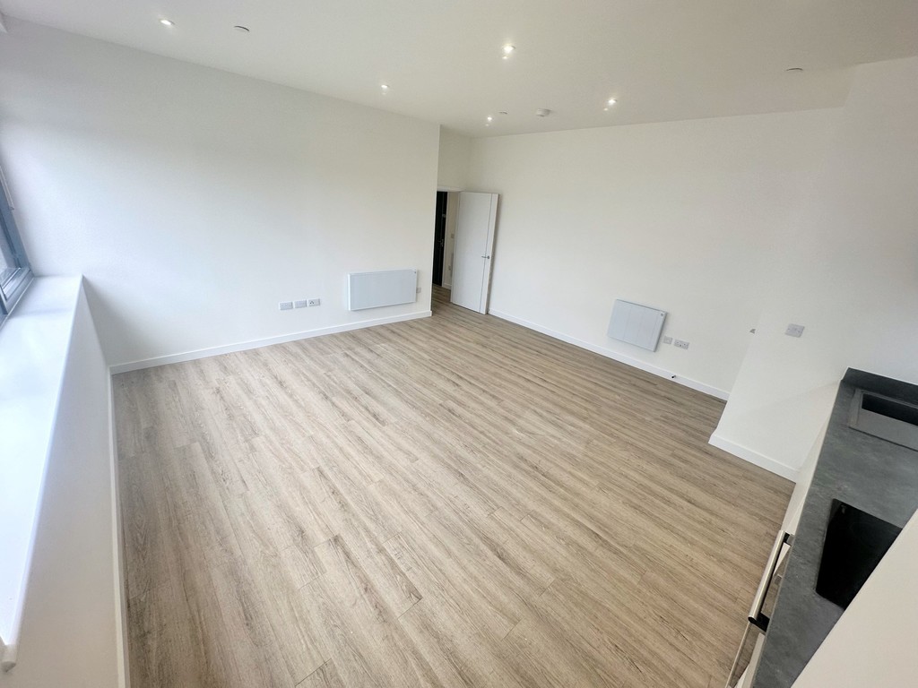 2 bed Apartment for rent in Hampshire. From Martin & Co - Basingstoke