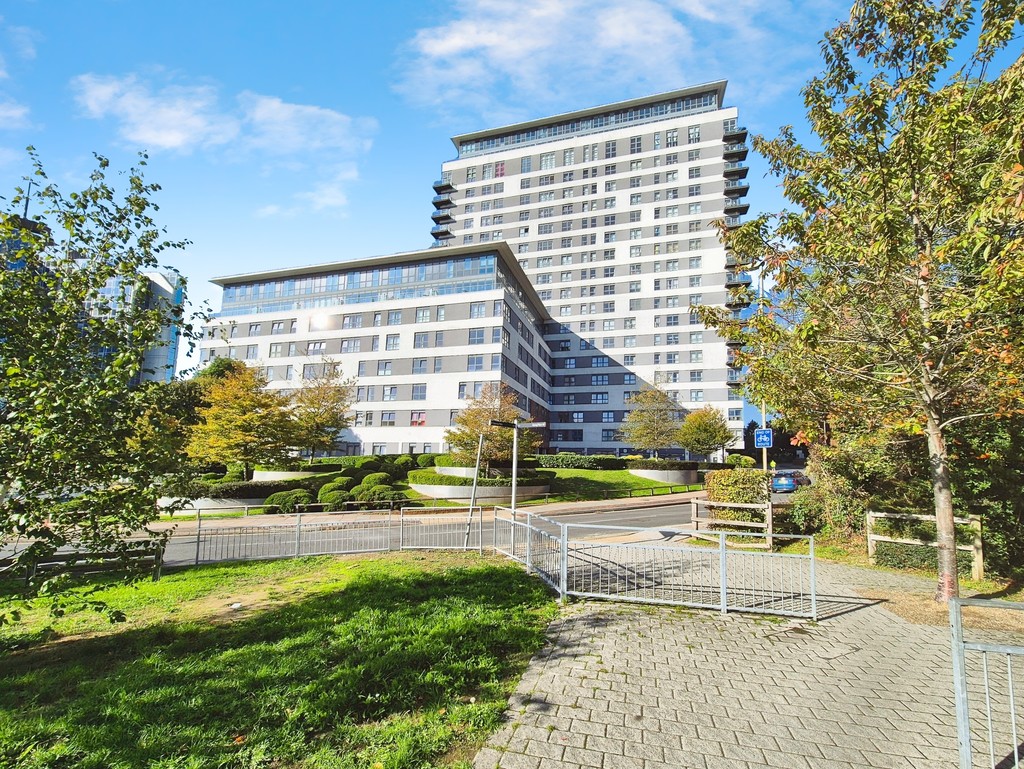1 bed Apartment for rent in Basingstoke. From Martin & Co - Basingstoke 1 bed Apartment for rent in Basingstoke. From Martin & Co - Basingstoke