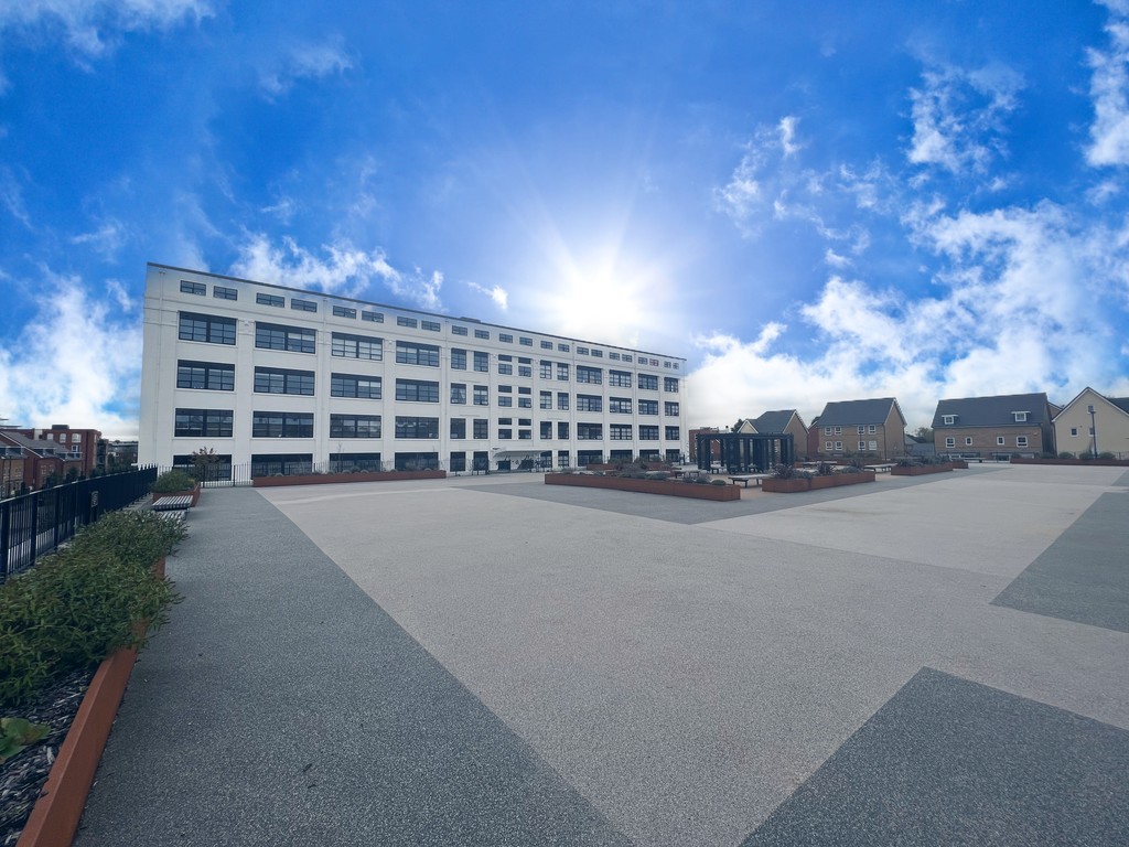 2 bed Apartment for rent in Hampshire. From Martin & Co - Basingstoke
