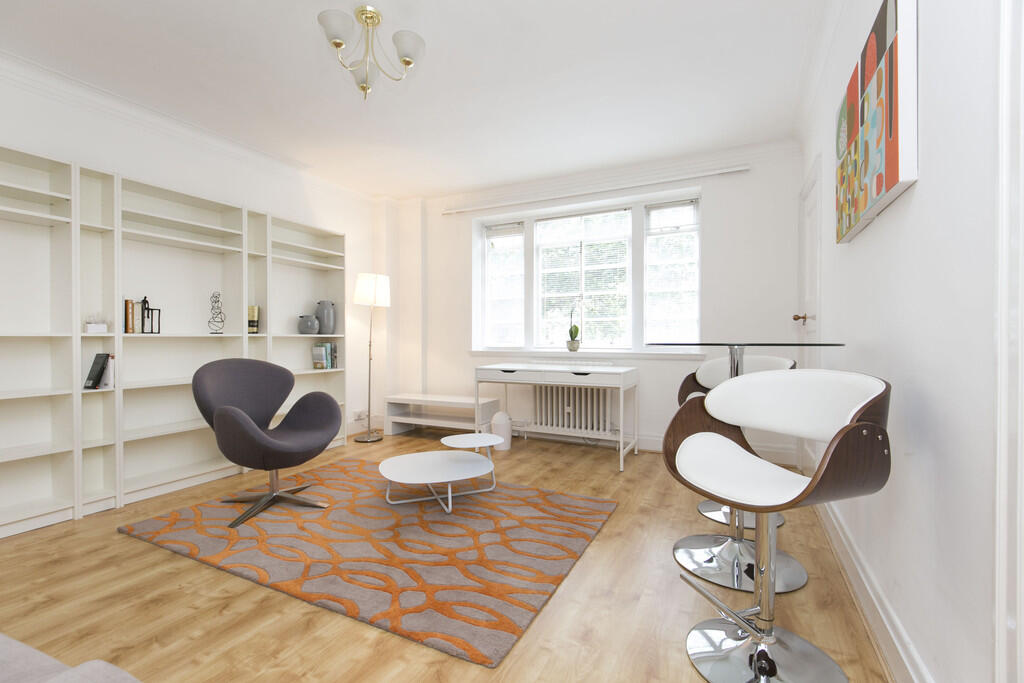 4 bed Studio for rent in Camden Town. From Martin & Co - Camden