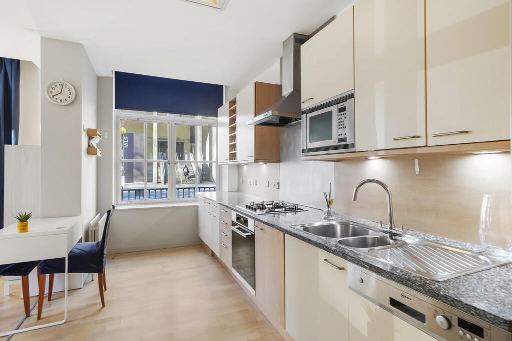 2 bed Apartment for rent in Camden Town. From Martin & Co - Camden
