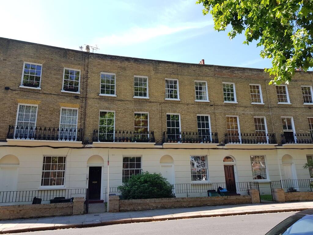 2 bed Apartment for rent in Camden Town. From Martin & Co - Camden
