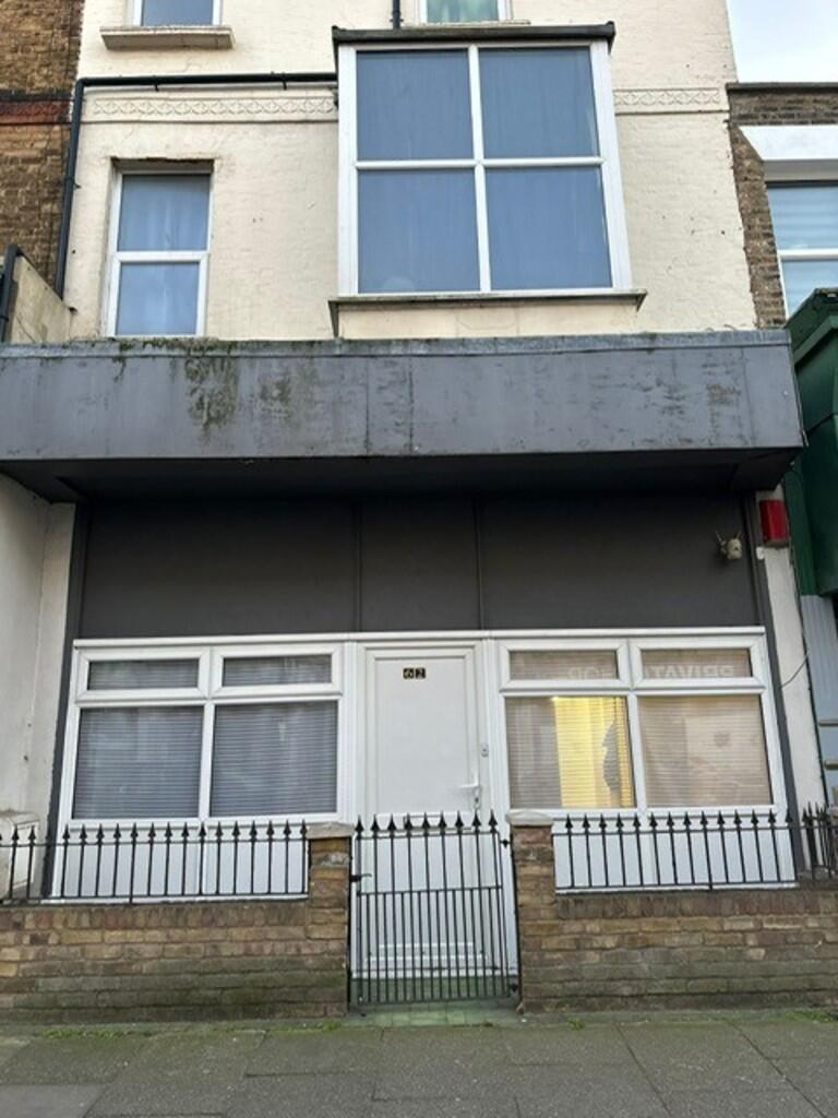 2 bed Apartment for rent in Margate. From Martin & Co - Canterbury