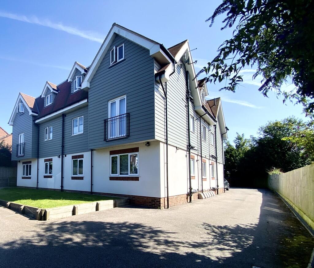 2 bed Apartment for rent in Canterbury. From Martin & Co - Canterbury 2 bed Apartment for rent in Canterbury. From Martin & Co - Canterbury