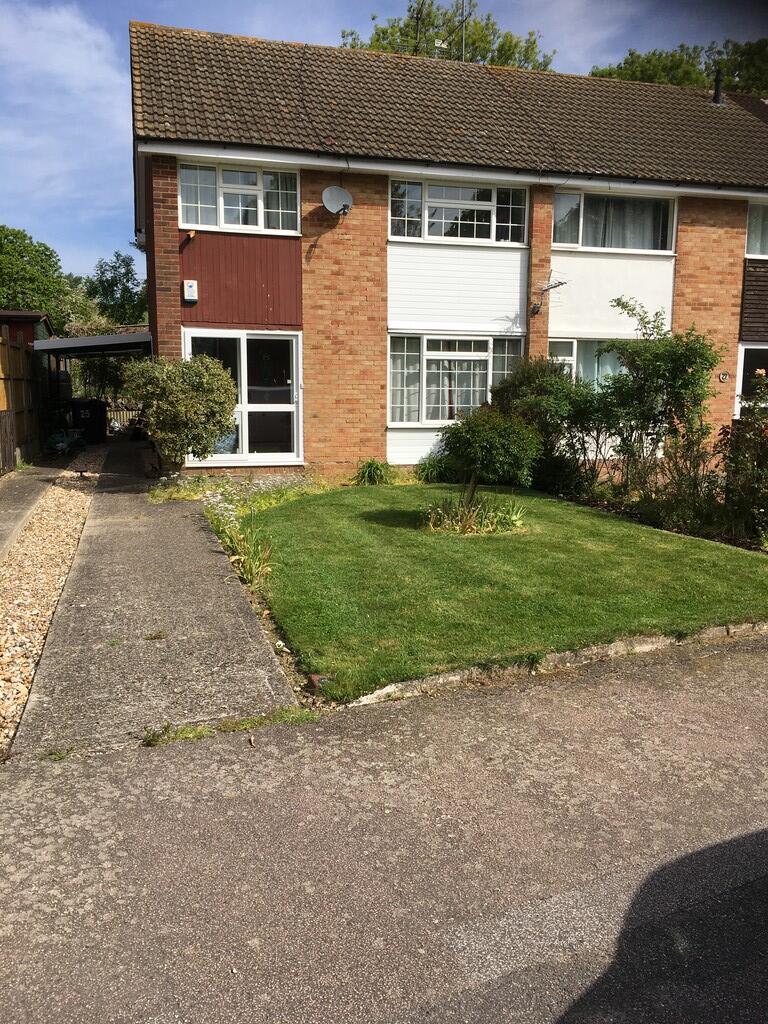 3 bed Semi Detached for rent in Canterbury. From Martin & Co - Canterbury 3 bed Semi Detached for rent in Canterbury. From Martin & Co - Canterbury