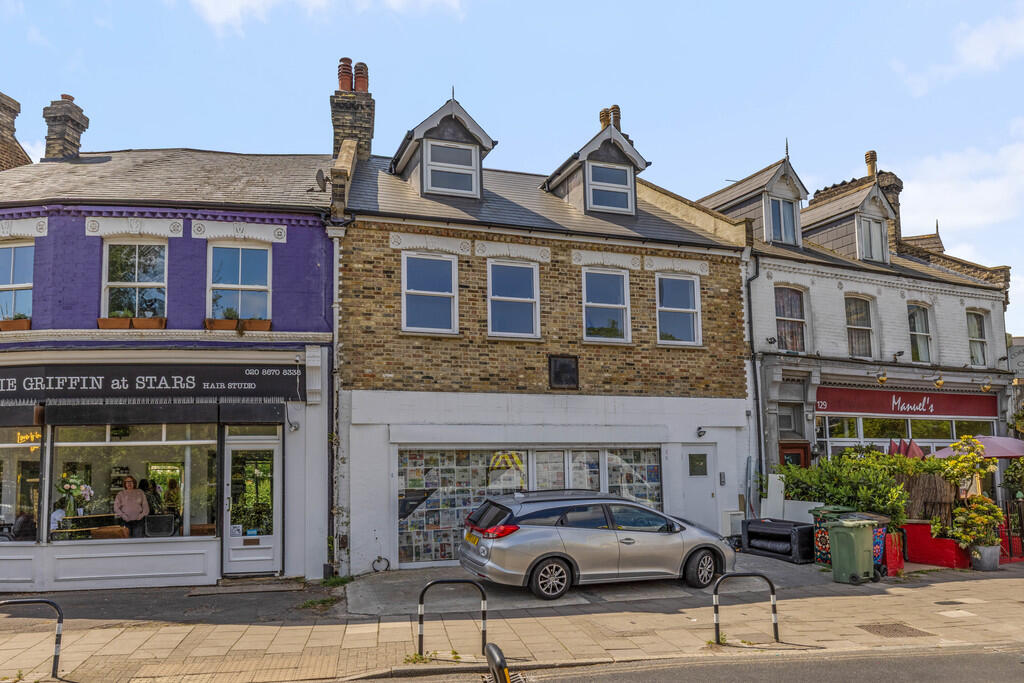2 bed Apartment for rent in Penge. From Martin & Co - Crystal Palace