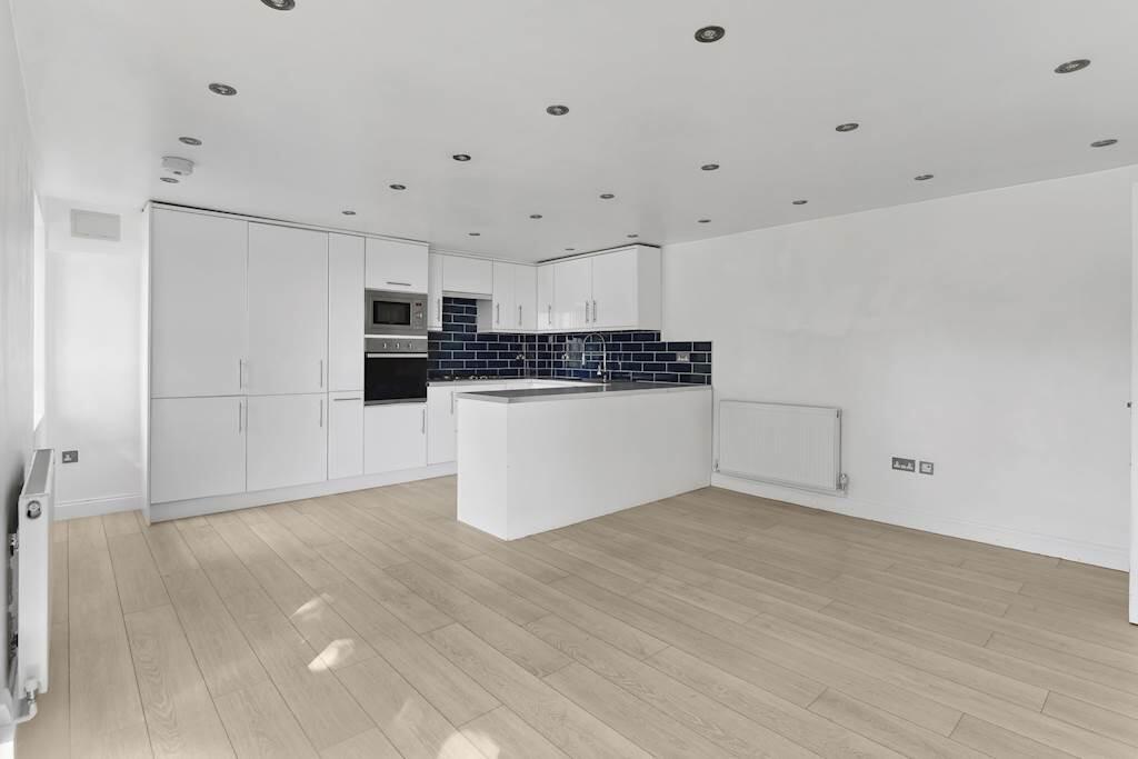 2 bed 1st Floor Flat for rent in Penge. From Martin & Co - Crystal Palace 2 bed 1st Floor Flat for rent in Penge. From Martin & Co - Crystal Palace