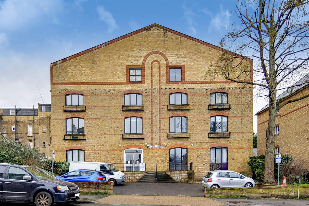1 bed Apartment for rent in Penge. From Martin & Co - Crystal Palace