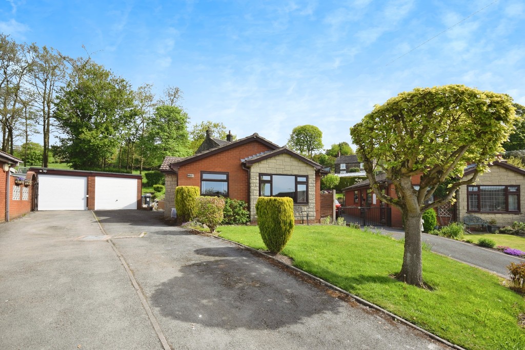 3 bed Detached bungalow for rent in Staffordshire. From Martin & Co - Stoke on Trent