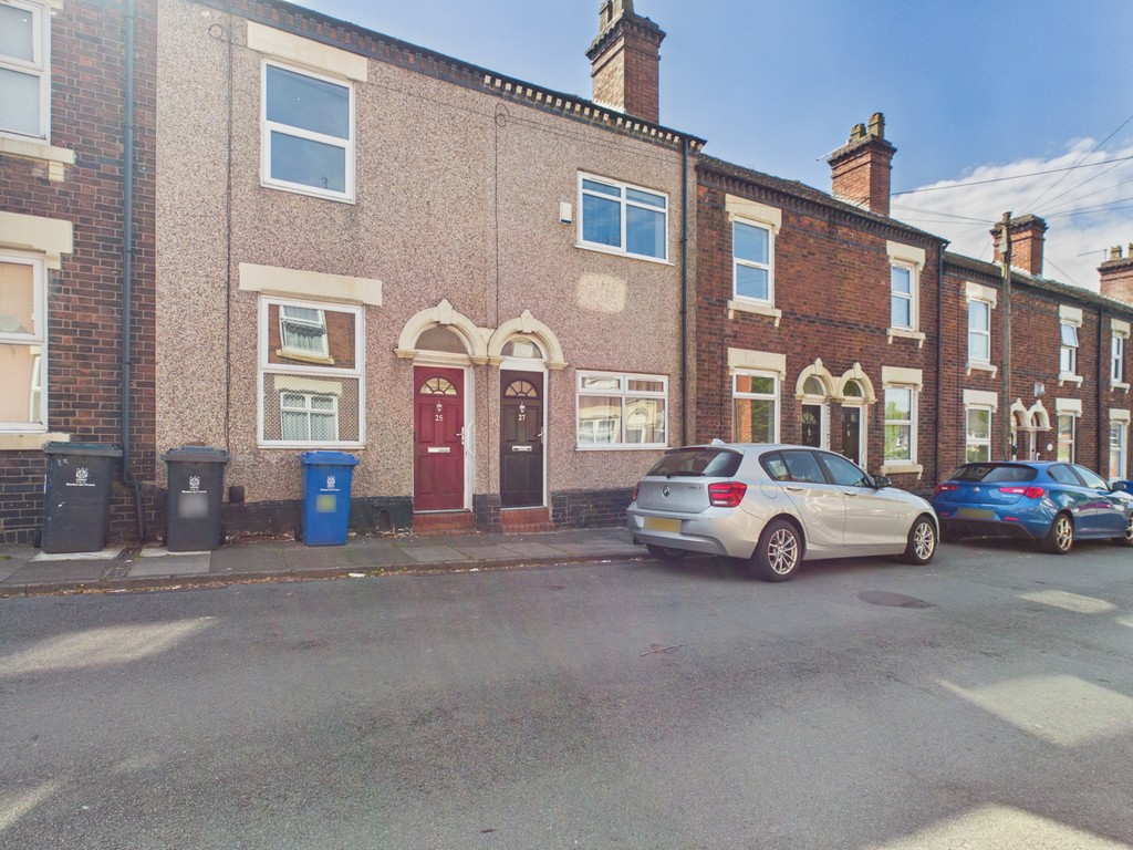 2 bed Mid Terraced House for rent in Staffordshire. From Martin & Co - Stoke on Trent