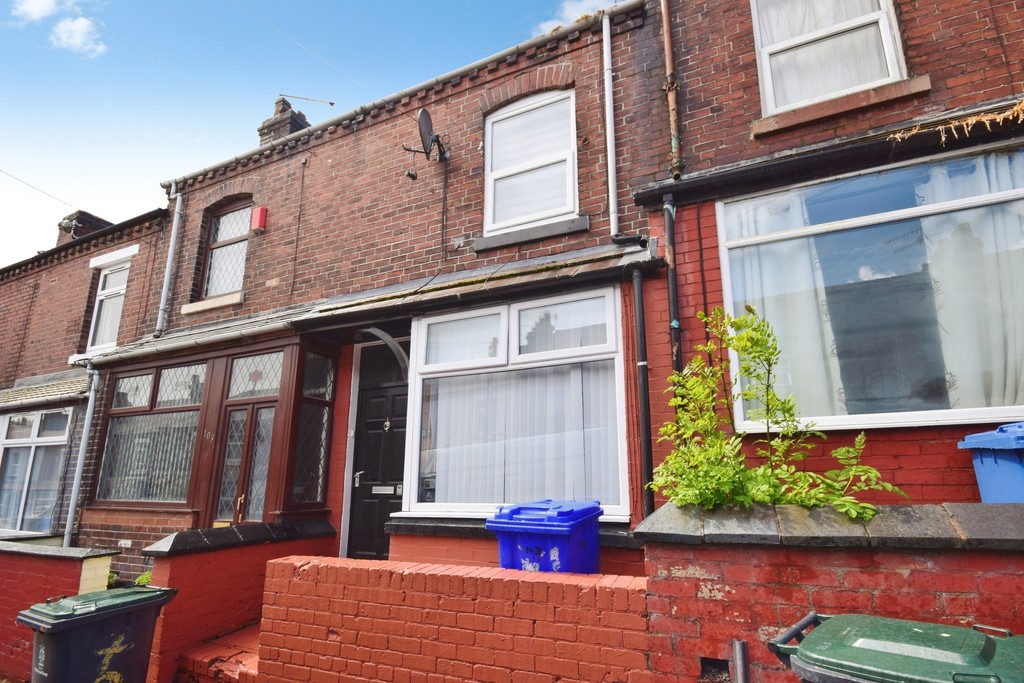 2 bed Mid Terraced House for rent in Brown Edge. From Martin & Co - Stoke on Trent 2 bed Mid Terraced House for rent in Brown Edge. From Martin & Co - Stoke on Trent