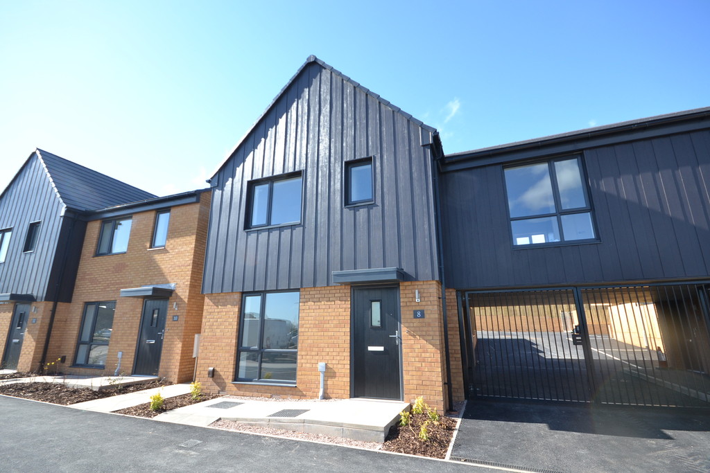 3 bed Semi Detached for rent in Staffordshire. From Martin & Co - Stoke on Trent