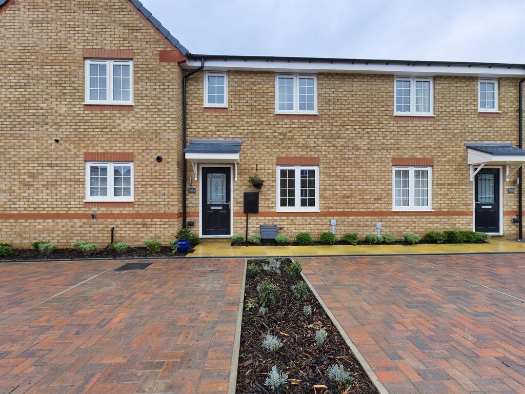 3 bed Mid Terraced House for rent in Dunsville. From Martin & Co - Doncaster