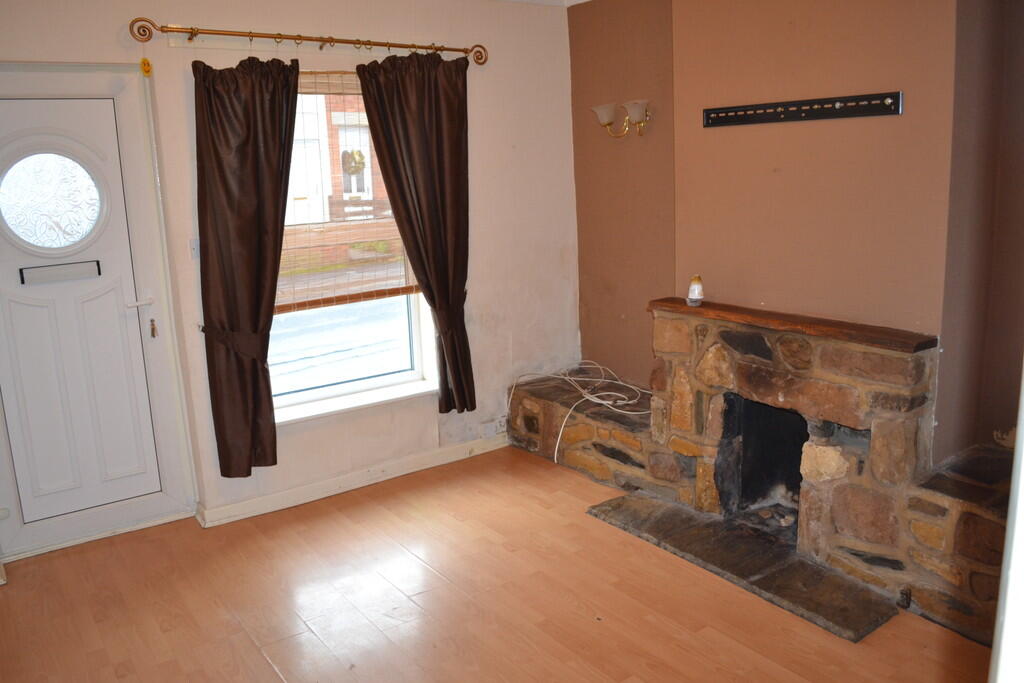 2 bed End of Terrace for rent in Grantham. From Martin & Co - Grantham