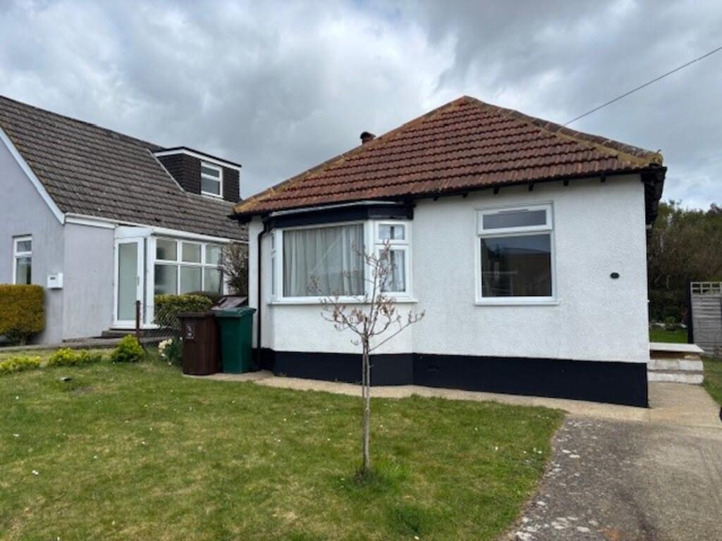 2 bed Detached bungalow for rent in Ovingdean. From Martin & Co - Brighton