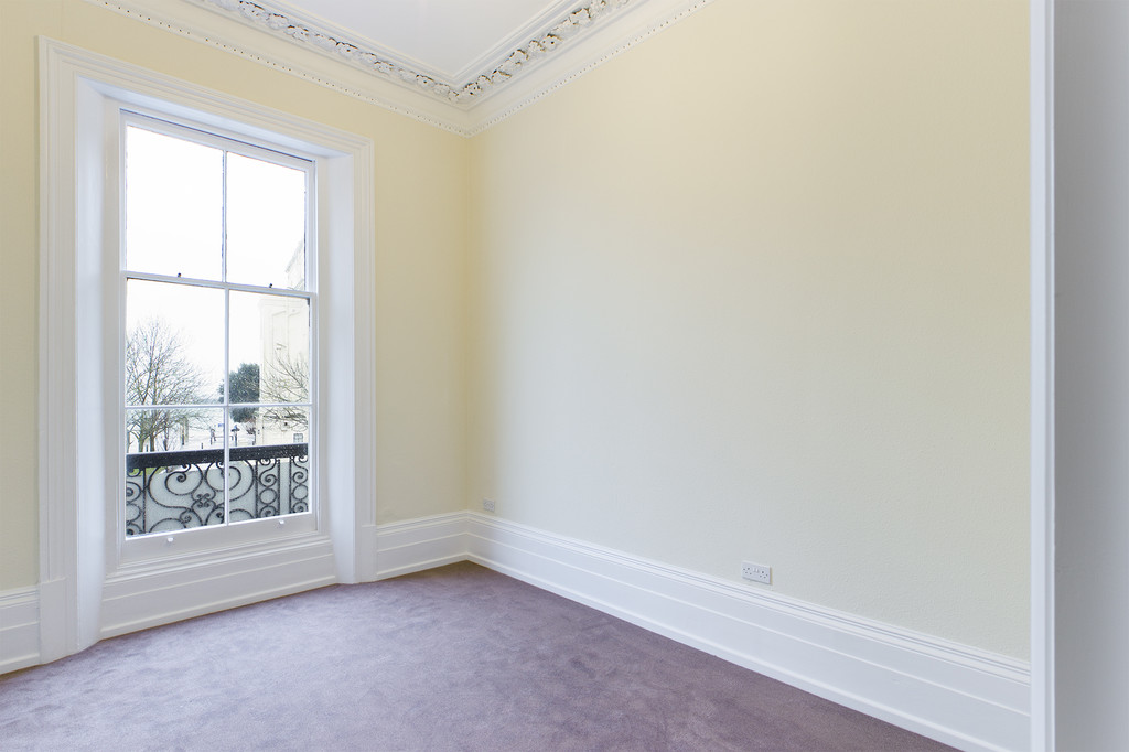 1 bed Apartment for rent in Dover. From Martin & Co - Folkestone