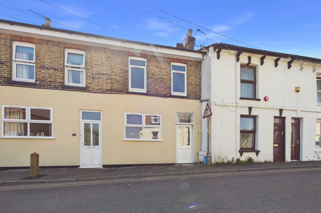 2 bed Mid Terraced House for rent in Kent. From Martin & Co - Folkestone 2 bed Mid Terraced House for rent in Kent. From Martin & Co - Folkestone