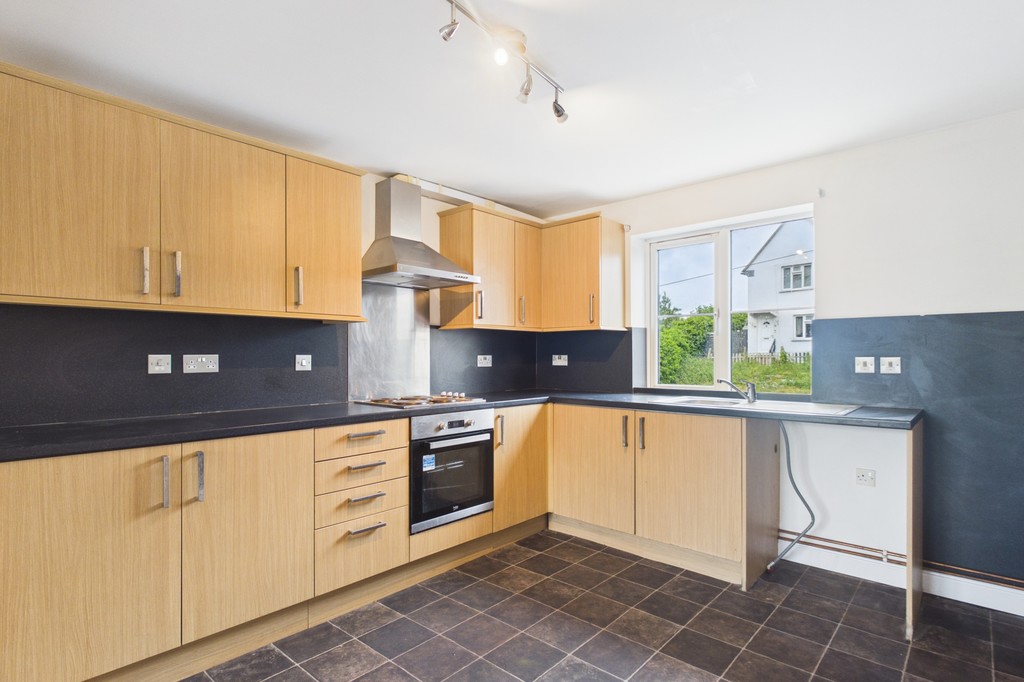2 bed Apartment for rent in Folkestone, Kent. From Martin & Co - Folkestone