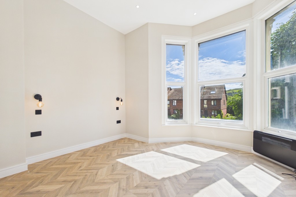 1 bed Apartment for rent in Kent. From Martin & Co - Folkestone