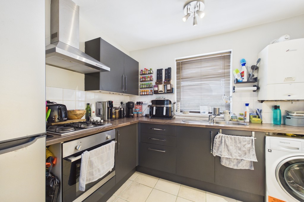 1 bed Annexe for rent in Kent. From Martin & Co - Folkestone 1 bed Annexe for rent in Kent. From Martin & Co - Folkestone