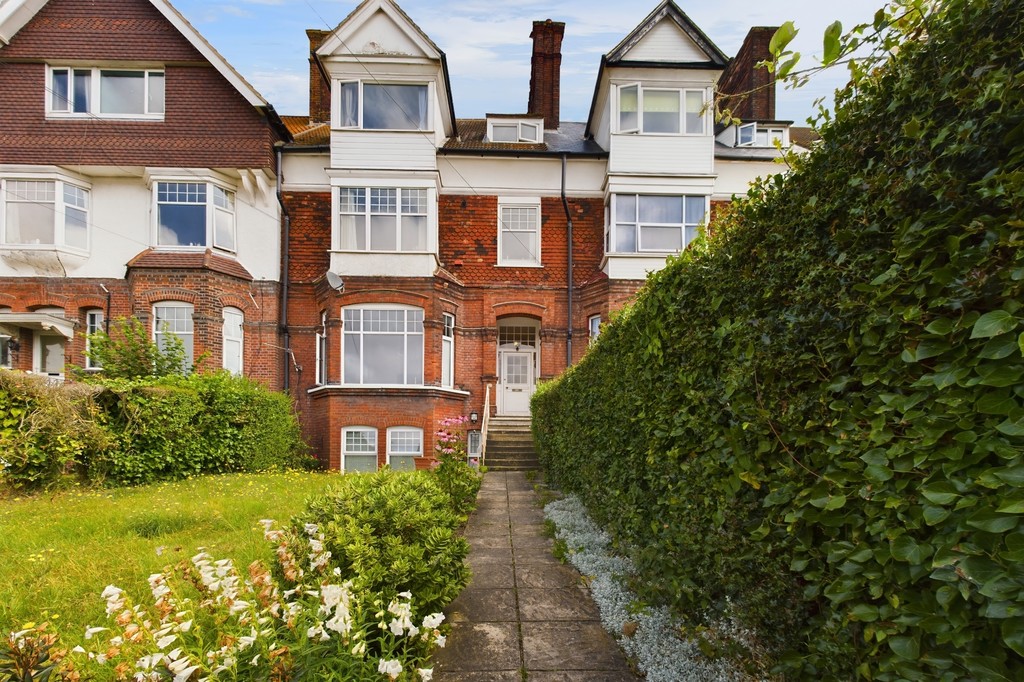 1 bed Apartment for rent in Kent. From Martin & Co - Folkestone