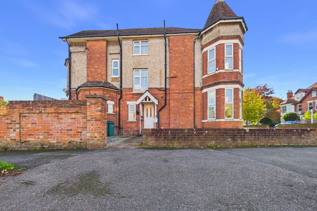 1 bed Apartment for rent in KENT. From Martin & Co - Folkestone 1 bed Apartment for rent in KENT. From Martin & Co - Folkestone