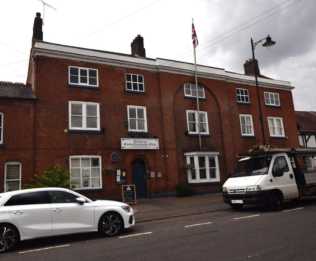 2 bed 1st Floor Flat for rent in Aston Flamville. From Martin & Co - Hinckley & Nuneaton