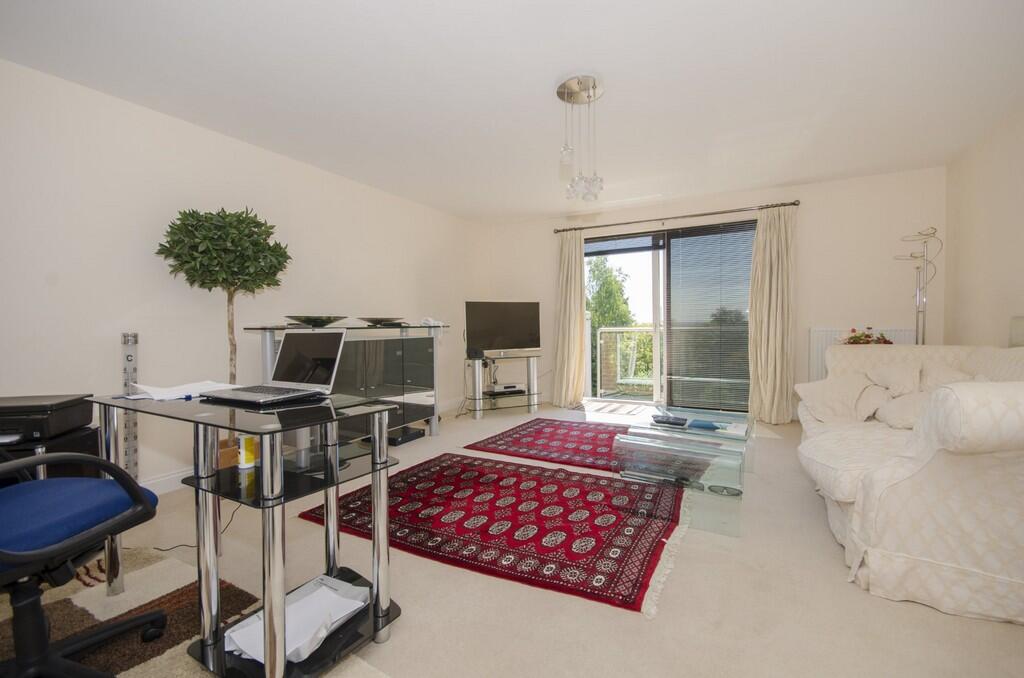 2 bed Apartment for rent in Barwell. From Martin & Co - Hinckley & Nuneaton 2 bed Apartment for rent in Barwell. From Martin & Co - Hinckley & Nuneaton