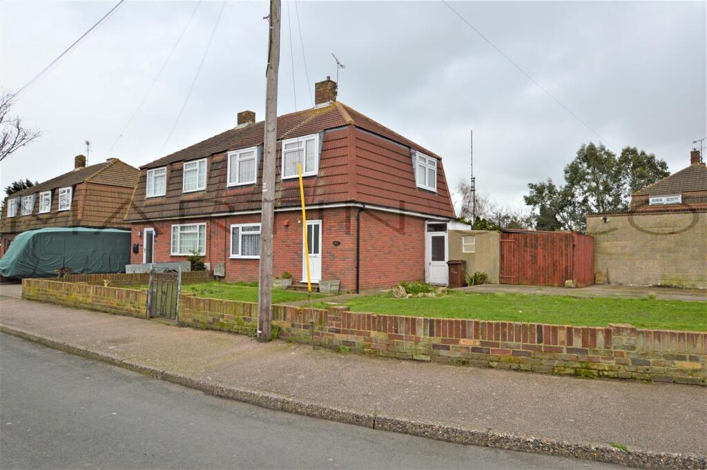 3 bed Semi Detached for rent in Grain. From Martin & Co - Medway