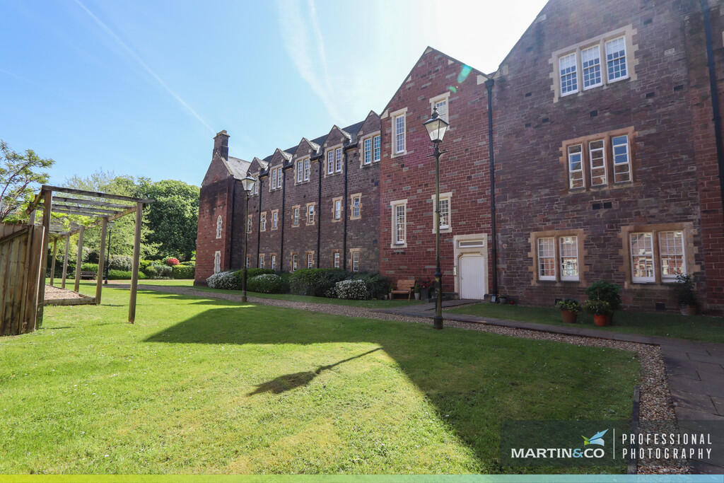 2 bed Apartment for rent in Abergavenny. From Martin & Co - Newport 2 bed Apartment for rent in Abergavenny. From Martin & Co - Newport